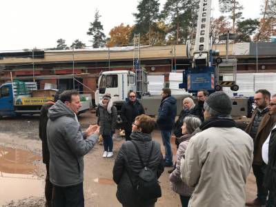 Bauwesen - Besuch mit der CDU Fraktion auf der Baustelle zur Erweiterung der Kita Kiefernhain und des Betreuungsgebäudes