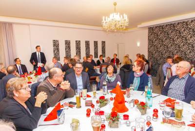 Vereine/Verbände - Traditionelles Vereinsessen 2018 im Hessischen Hof mit den Hainburger Vereinsvorsitzenden. Foto: Axel Hampe
